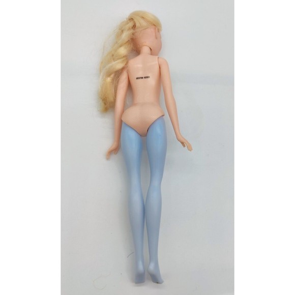 Disney Princess Hasbro FROZEN 2 Elsa Doll Nude Barbie Toy Blue Legs 2018 #E709 - Picture 6 of 7